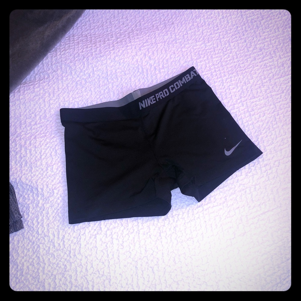 Black Nike spandex shorts